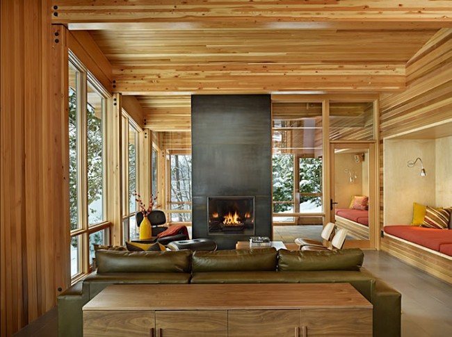 339 650x485 North Lake Wenatchee Cabin by DeForest Architects