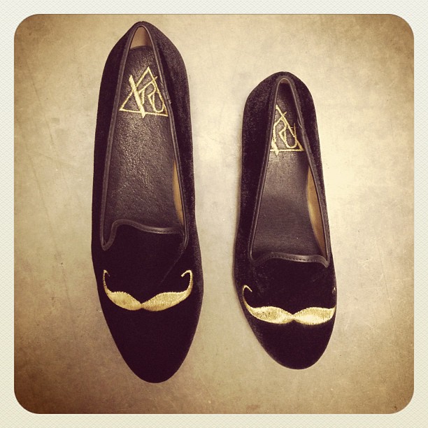 Y.R.U. mustache loafers 4o27 Y.R.U. mustache loafers