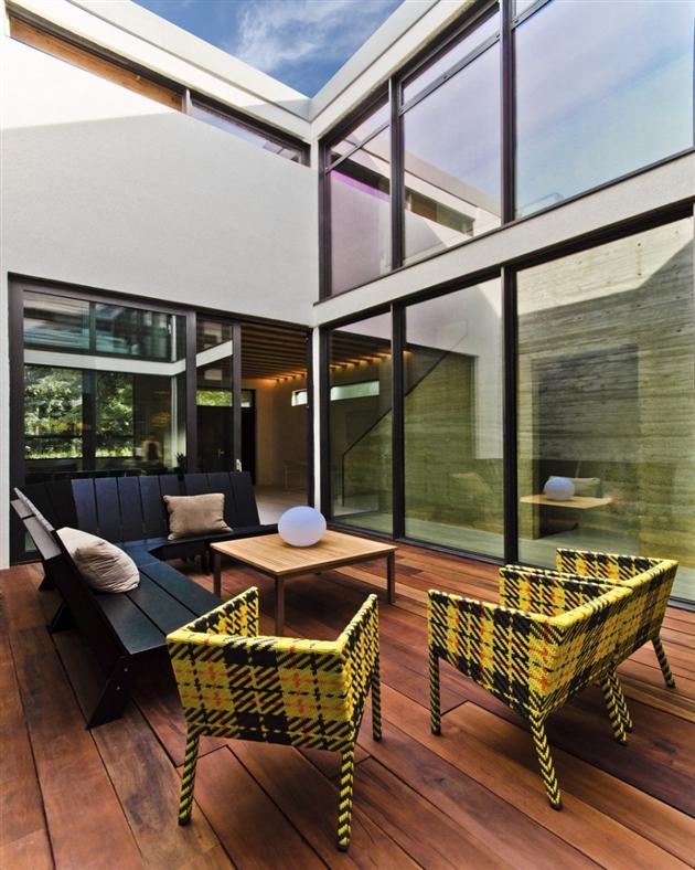 Chic Montreal LEED Certified Home by Gervais Fortin Chic Montreal LEED Certified Home by Gervais Fortin