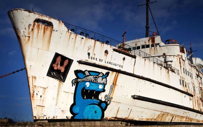 Huge Abandoned Ship Transformed into a Mind Blowing Graffiti Gallery Huge Abandoned Ship Duke Of Lancaster Transformed into a Mind Blowing Graffiti Gallery 03 @ GenCept 650x406 Huge Abandoned Ship Transformed into a Mind Blowing Graffiti Gallery