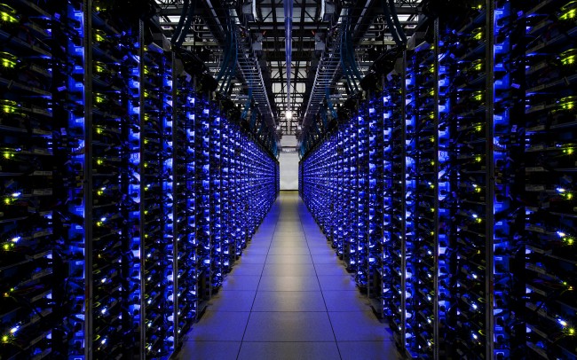 Inside Google Data Centers by Connie Zhou Inside Google Data Centers by Connie Zhou7 650x406 Inside Google Data Centers by Connie Zhou