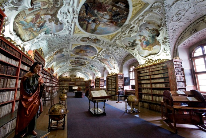 8 UNIQUE DESIGN LIBRARIES AROUND THE WORLD Strahov Theological Hall Prague3 8 UNIQUE DESIGN LIBRARIES AROUND THE WORLD