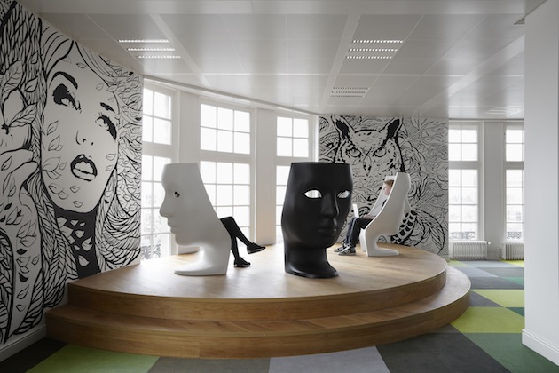 Surreal Advertising Agency in Amsterdam Surreal Advertising Agency in Amsterdam