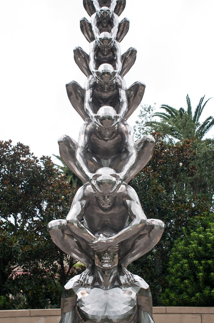  Statues of Blinded Men Ascending High into the Sky