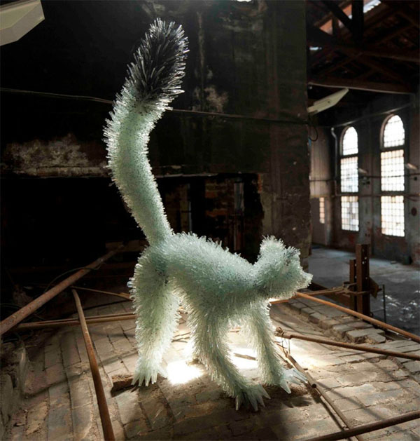 glass animals marta klonowska 6 Animal Sculptures Made From Shattered Glass