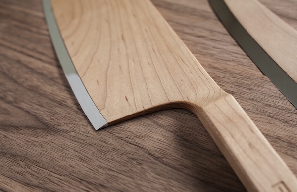 knife 6 thefederal Gorgeous Maple Knives Add Some Warmth to Your Kitchen