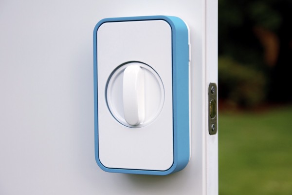 unit lockitron 600x400 Unlock Your Door With Your Smartphone