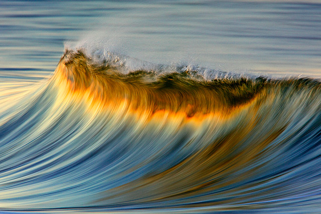 Photographer David Orias Makes the Pacific Ocean Look like Rainbows and Gold 1118 Photographer David Orias Makes the Pacific Ocean Look like Rainbows and Gold