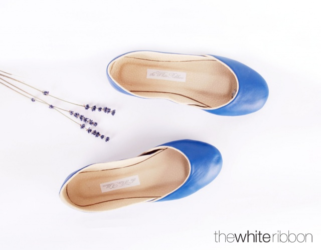 1o5 The White Ribbon flats