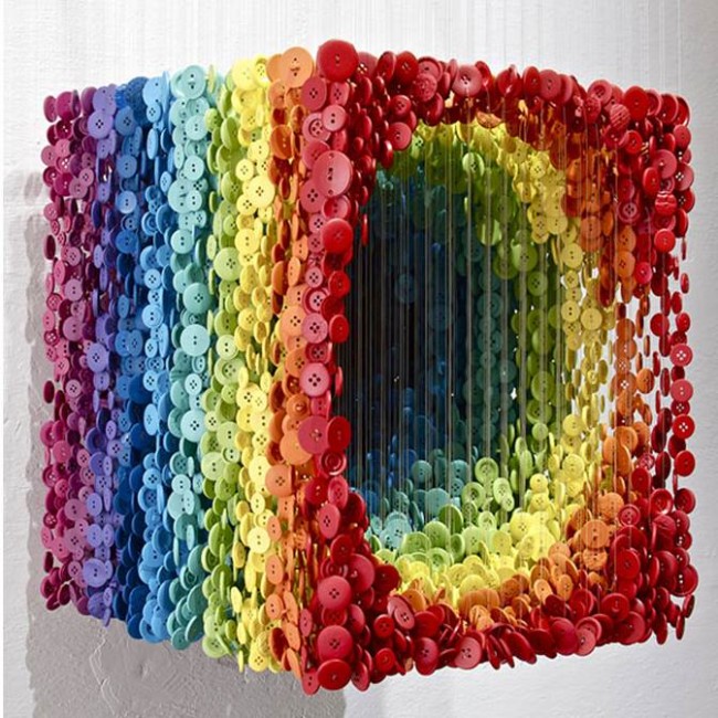 AmazingSculpturesMadeFromSewingButtonsbyAugustoEsquivel3 650x650 Amazing Sculptures Made From Sewing Buttons by Augusto Esquivel