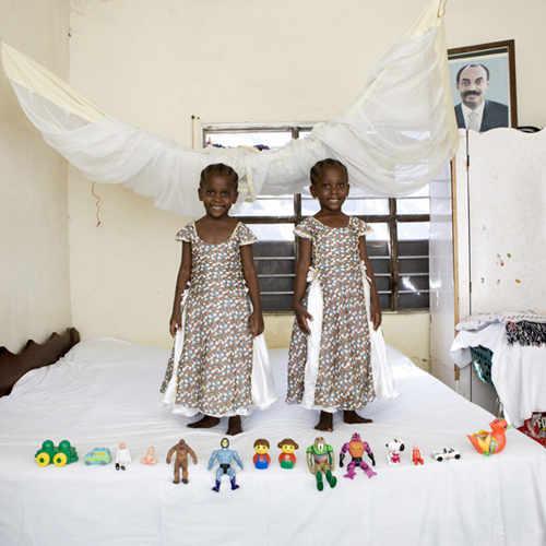 “Toy Stories” by Gabriele Galimberti Gabriele Galimberti Toy Stories 6 “Toy Stories” by Gabriele Galimberti