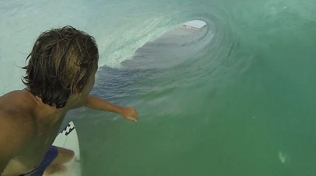 Surfing: Perfection In Kirra Kirra 01 Surfing: Perfection In Kirra