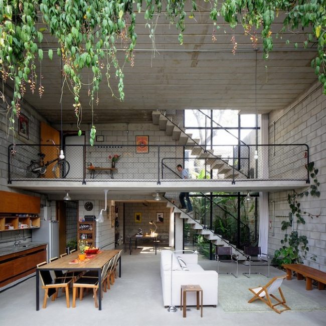 Maracanã House by Terra e Tuma Architects 1 650x650 Quiet Modern Home Thrives in the City