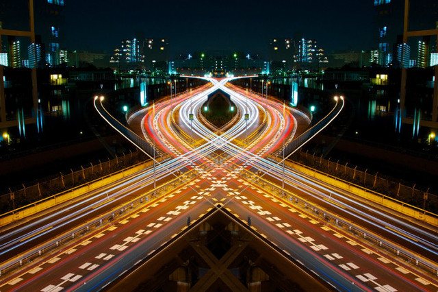Mirror of Symmetry by Sinichi Higashi Mirror of Symmetry by Sinichi Higashi Mirror of Symmetry by Sinichi Higashi
