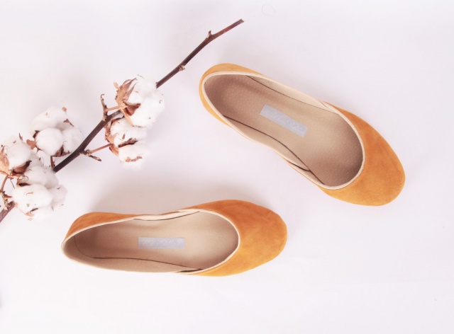 il fullxfull.427583763 dq85 The White Ribbon flats