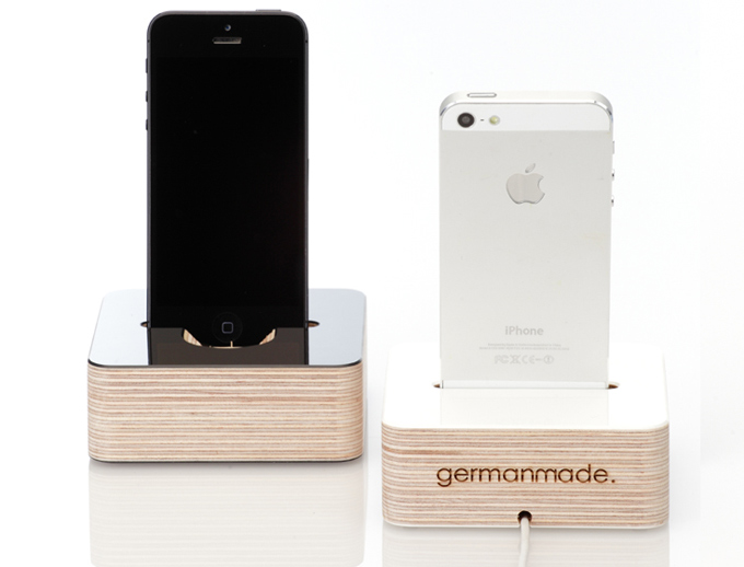 iPhone Dock by germanmade leibal dock germanmade 1 iPhone Dock by germanmade