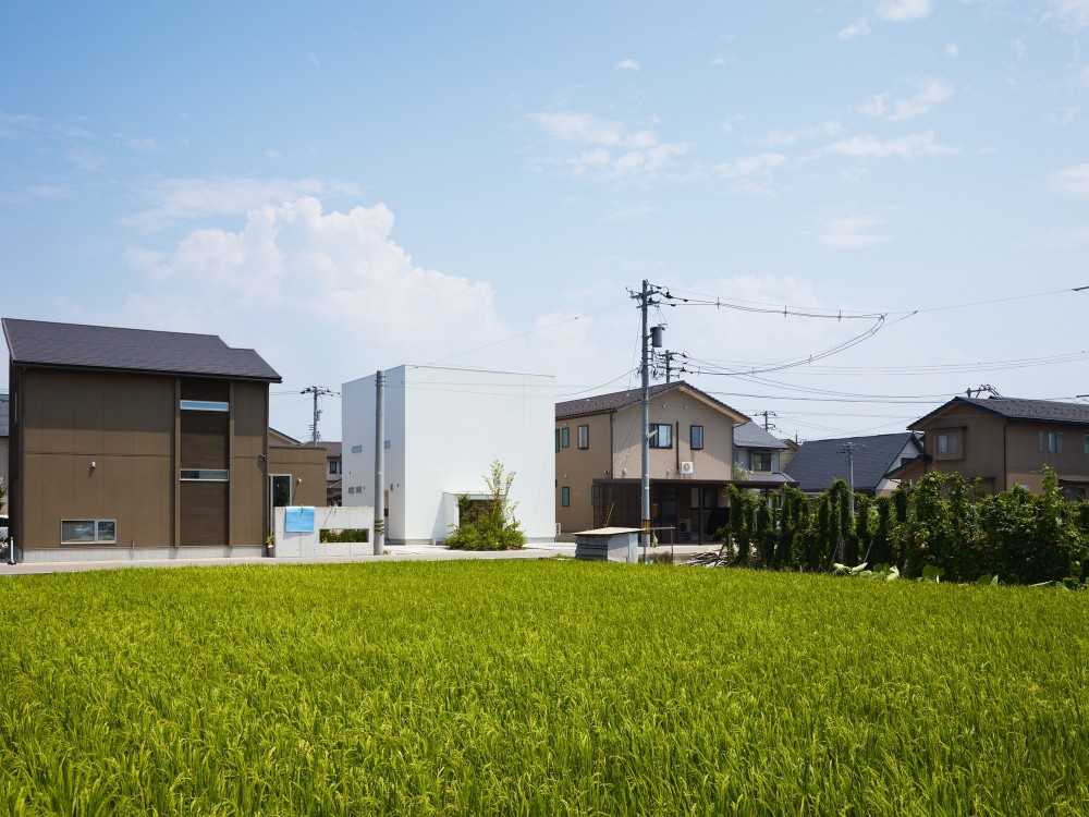House in Hakusan by Fujiwarramuro Architects leibal hakusan fujiwarramuro 2 House in Hakusan by Fujiwarramuro Architects
