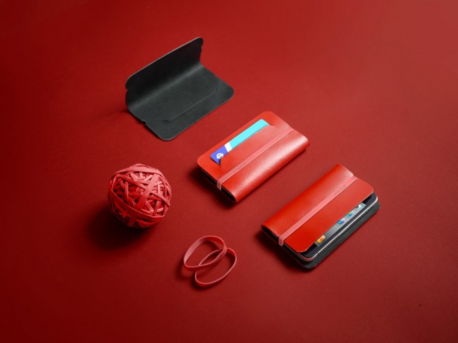 An ultimate minimalist wallet solution red11 1000 650x487 An ultimate minimalist wallet solution