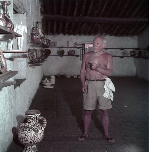Interesting Portraits of Pablo Picasso at Work and at Play, 1948 1967 02 Pablo Picasso in a room displaying his pottery work Vallauris France 1949 Interesting Portraits of Pablo Picasso at Work and at Play, 1948 1967