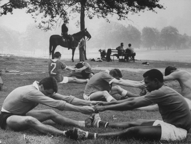 Life in Central Park, Summer 1961 03 Warming up before a soccer match Central Park 1961 650x490 Life in Central Park, Summer 1961