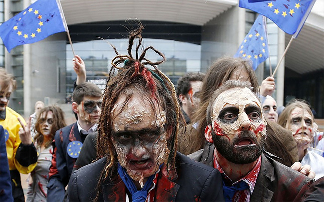 Zombies Protest Against EU India Trade Agreements in Brussels 156 Zombies Protest Against EU India Trade Agreements in Brussels