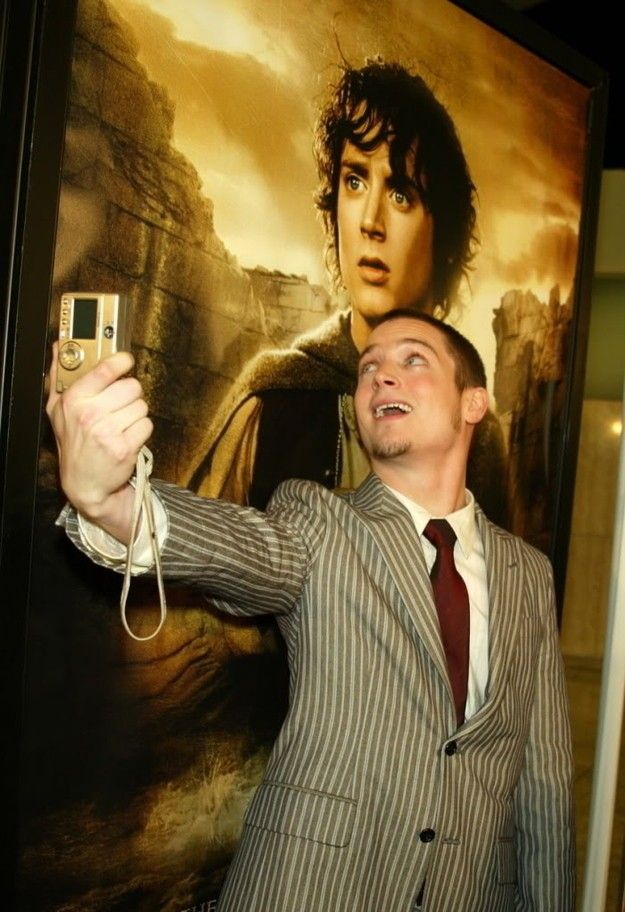 249 Self portraits of the Celebrities