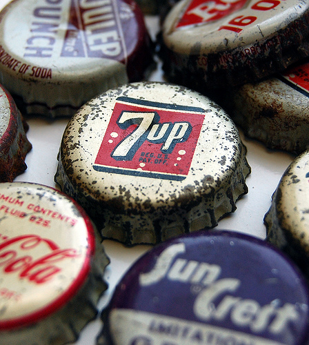 55 Creative Bottle Cap Designs 2522997848 0f5d0a0ed711 55 Creative Bottle Cap Designs