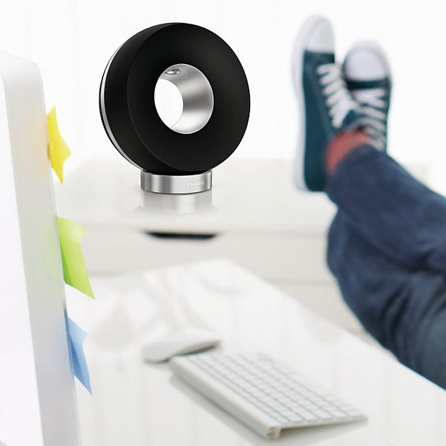 262752123 00ab647d8d6541 Philips Fidelio Wireless Speakers with AirPlay