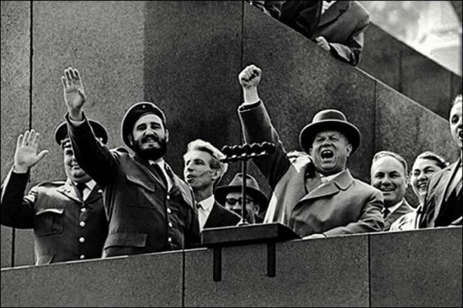 Fidel Castro Visits USSR 1963 12 650x433 Fidel Castro Visits USSR, 1963