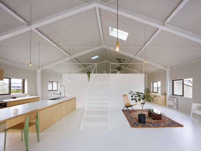 HouseofColorinYorogunbyAirhouseDesignOffice 650x487 Home in Yoro gun by Airhouse Design Office