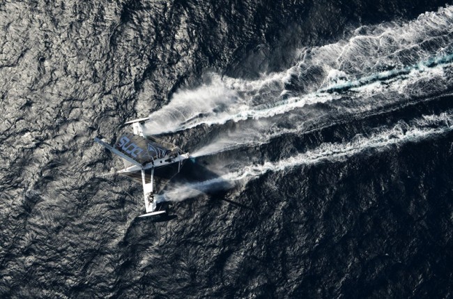 Hydroptere Sailboat Setting Speed Records 1 650x429 The Worlds Fastest Sailboat