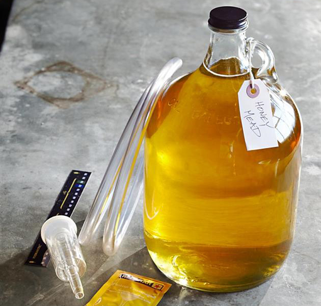 Kit Make Your Own Honey Mead From Home with this Kit