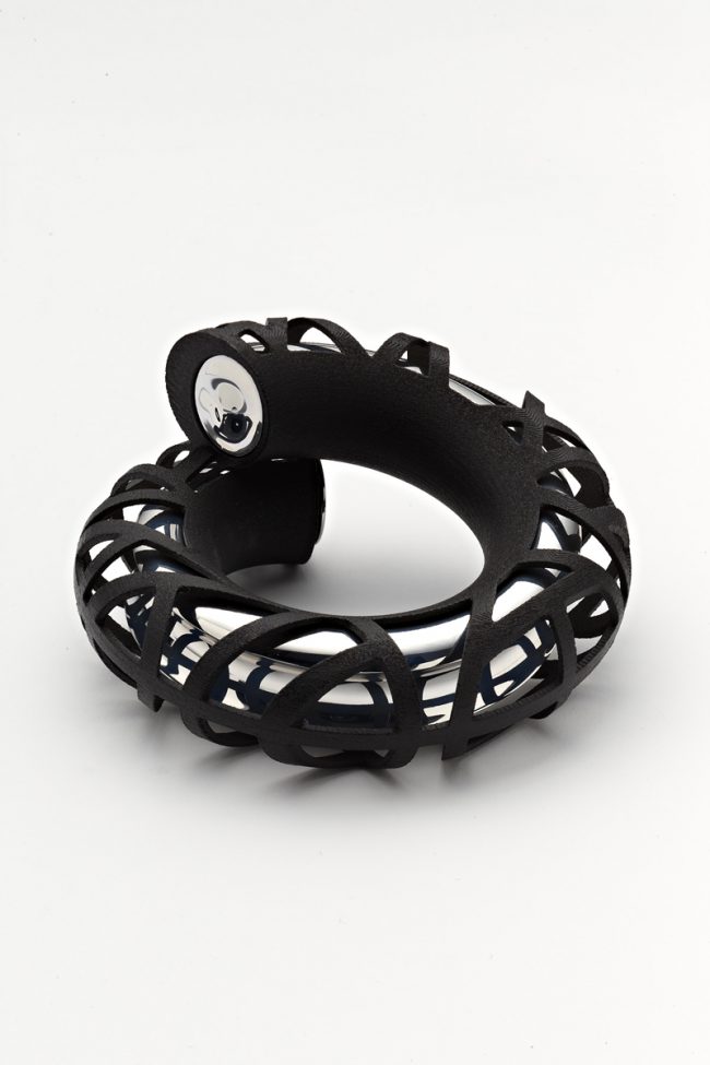 Gallery Funaki Lousje Skala link bracelet 650x975 Gallery Funaki