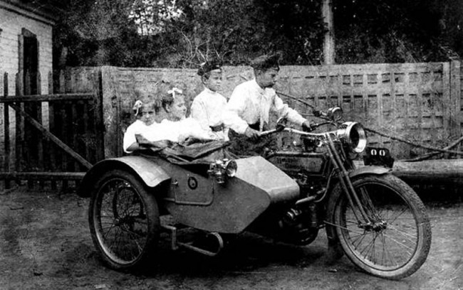 Motorcycles of The Russian Empire 4 650x408 Motorcycles of The Russian Empire
