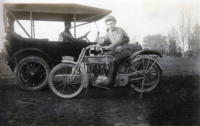Motorcycles of The Russian Empire 9 650x411 Motorcycles of The Russian Empire