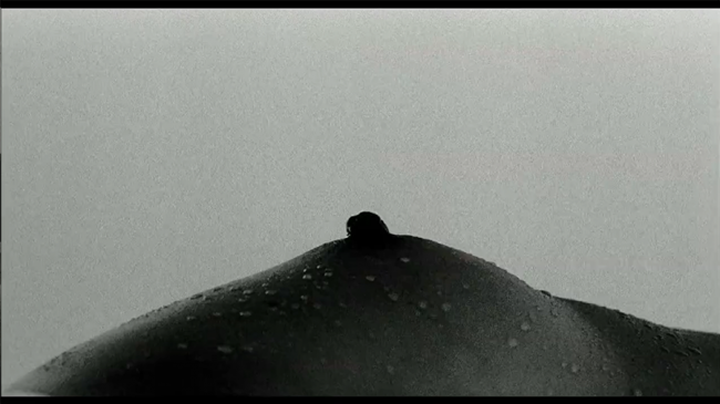Ona short film about desire Ona short lakino 21 650x365 Ona short film about desire