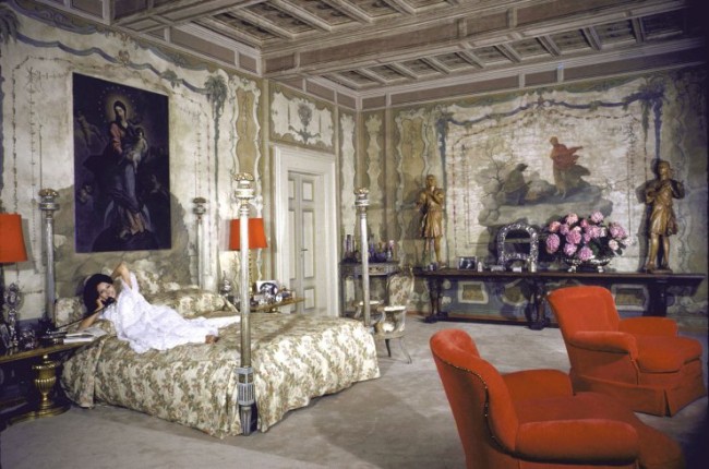 Sophia Loren at Home in Italy, 1964 Sophia Loren in Italy 1964 1 650x430 Sophia Loren at Home in Italy, 1964