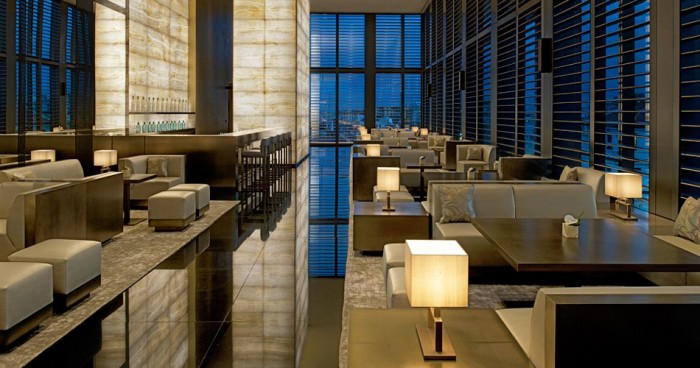 City Guide Milan: Best Restaurants armani hotel milan e1364985747314 City Guide Milan: Best Restaurants