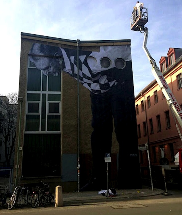 Streetart: JR New “Wrinkles In The City” Murals In Berlin jr wrinkles berlin 2 04 Streetart: JR New “Wrinkles In The City” Murals In Berlin