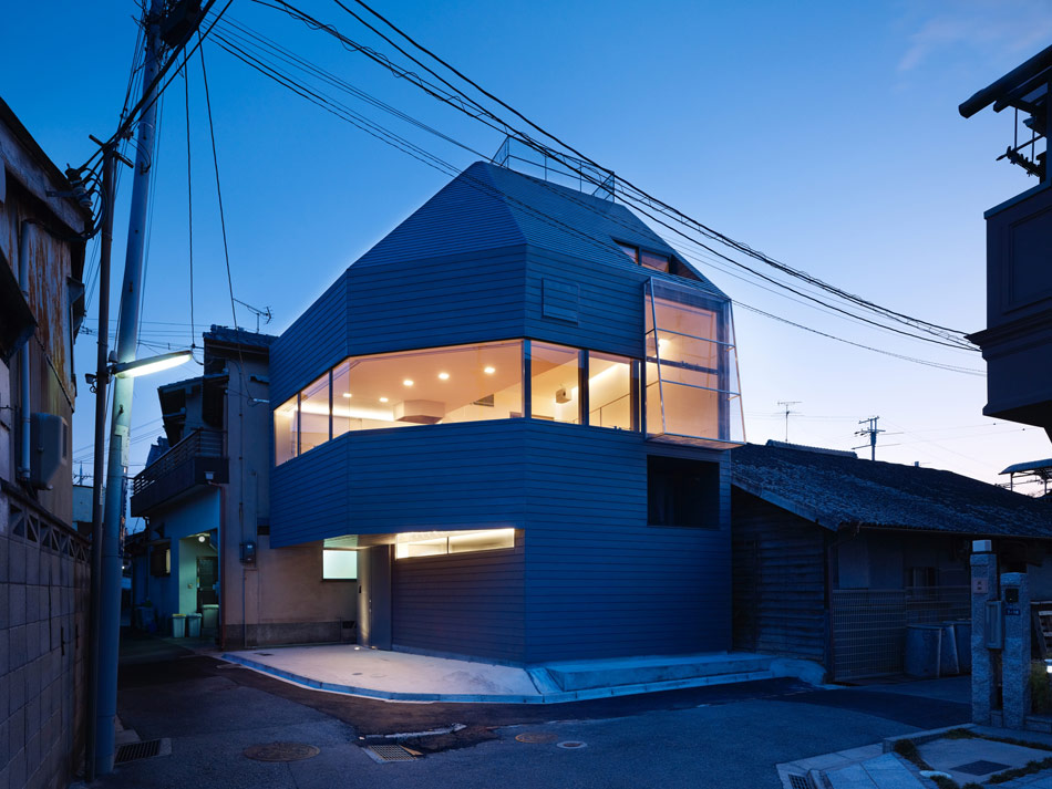 leibal matsubara jujiwaramuro 10 House in Matsubara by Fujiwaramuro Architects