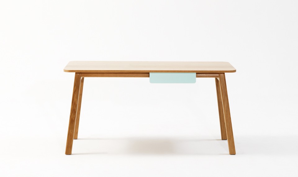 Navy Desk by Jardan leibal navy jardan 1 Navy Desk by Jardan