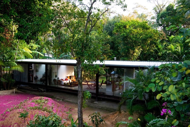 THE ENVIRONMENT ABOVE ALL: CASA VARANDA BY CARLA JUAÇABA ltvs casavaranda 1 THE ENVIRONMENT ABOVE ALL: CASA VARANDA BY CARLA JUAÇABA