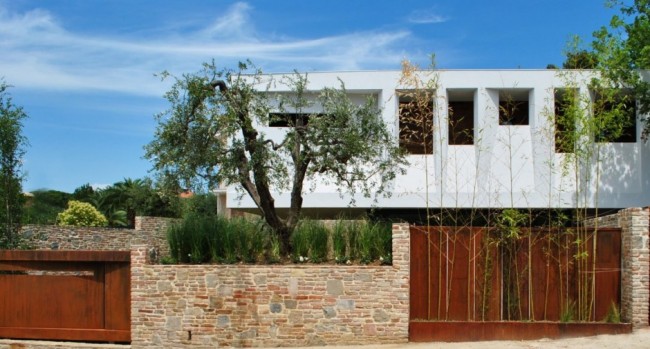 Paeco House by Studio Emanuele Scaramucci ph 160413 02 940x506 650x349 Paeco House by Studio Emanuele Scaramucci