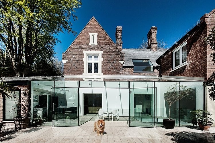 The Glass House by AR Design Studio 002 glass house ar design studio The Glass House by AR Design Studio