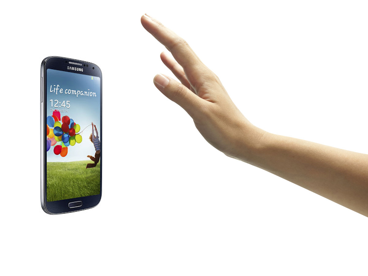 20130422124308 future41 Smartphone’s Camera To Recognize Gestures