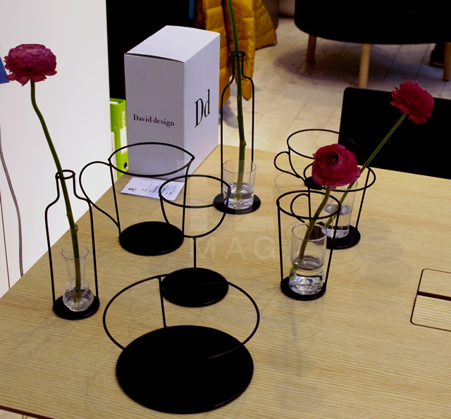 Thin Black vase by Nendo 5o Thin Black vase by Nendo