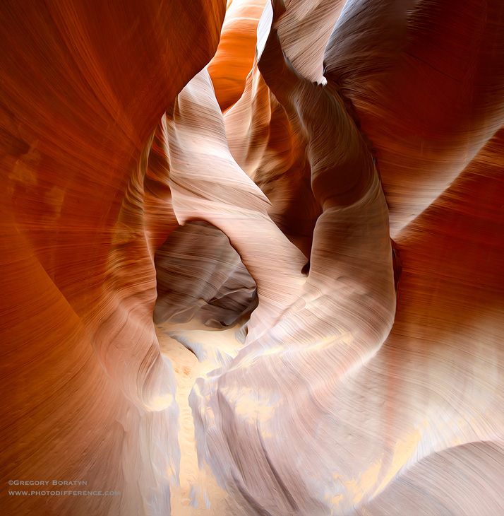 Stunning photographs by Gregory Boratyn taken in Antelope Canyon, Arizona. 7 Stunning photographs by Gregory Boratyn taken in Antelope Canyon, Arizona.