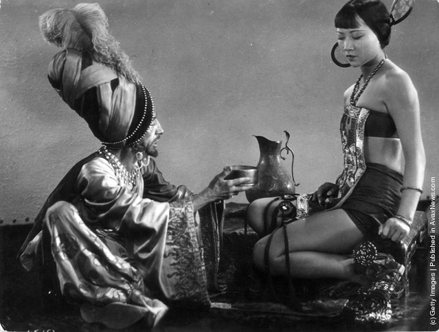 Old Portraits of Anna May Wong – The First Chinese American Movie Star Old Portraits of Anna May Wong – The First Chinese American Movie Star