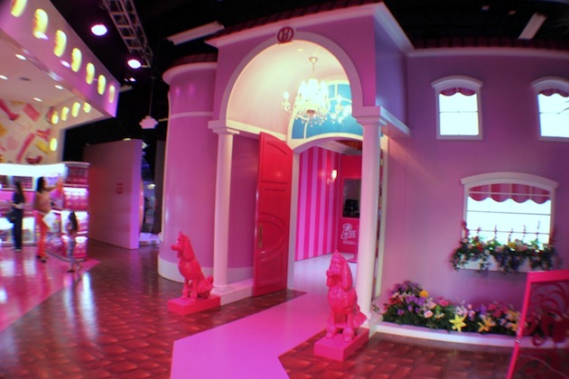 Visit Barbies Dream House in Florida or Berlin! Visit Barbies Dream House in Florida or Berlin!