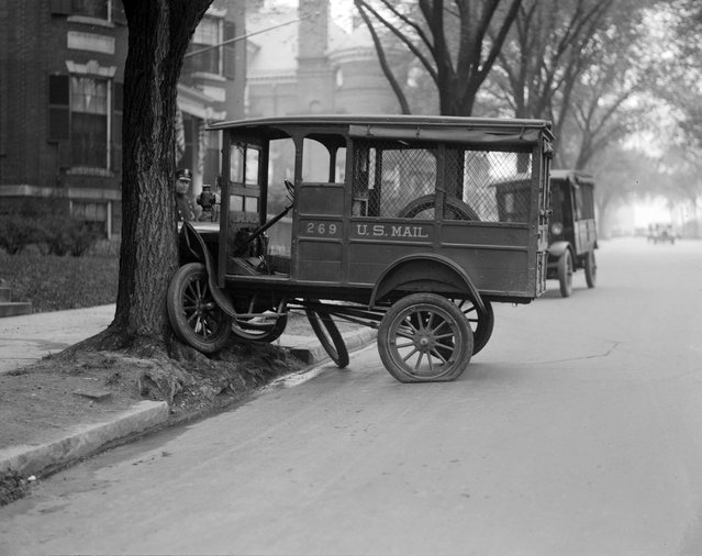 Old Photos of Car Accidents Old Photos of Car Accidents